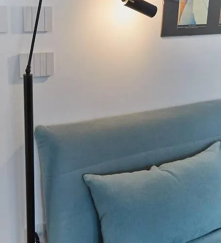 Bright Two-room Apartamento *